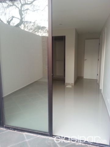 Departamento en Planta Baja de 3 Habitaciones - a Estrenar - San Lorenzo - Zona Pinedo shopping- Ideal para Ejecutivos — foto 2