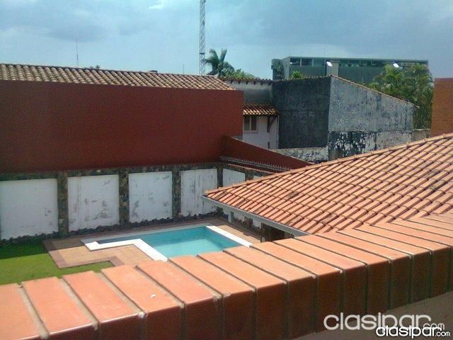 Vendo Casa en Barrio Carmelitas – 540 m2 de terreno – 700 m2 construídos — foto 2