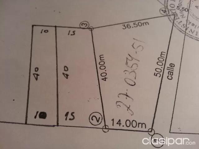 SOBRE LAGUNA GRANDE....VENDO FABULOSO TERRENO EN ESQUINA de 2.136 m2...39 ms de frente — foto 3