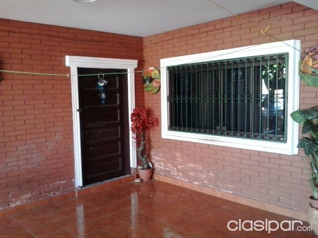 ATENCIÓN INVERSIONISTAS..!!VENDO CASA SOBRE IMPORTANTE AVENIDA EN LAMBARÉ, ZONA MC DONALDS SHOPPING CERRO ALTO,SUPERMERCADO ARCHI — foto 3
