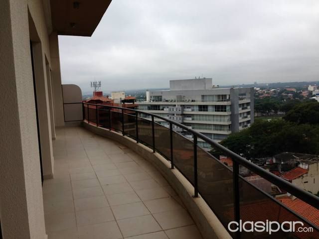 PENT HOUSE A ESTRENAR EN LAS MERCEDES — foto 3