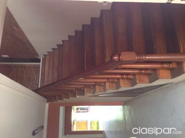Hermosa casa 10x50 en Asunción barrio Jara — foto 2