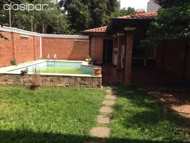 Hermosa casa 10x50 en Asunción barrio Jara — foto 3