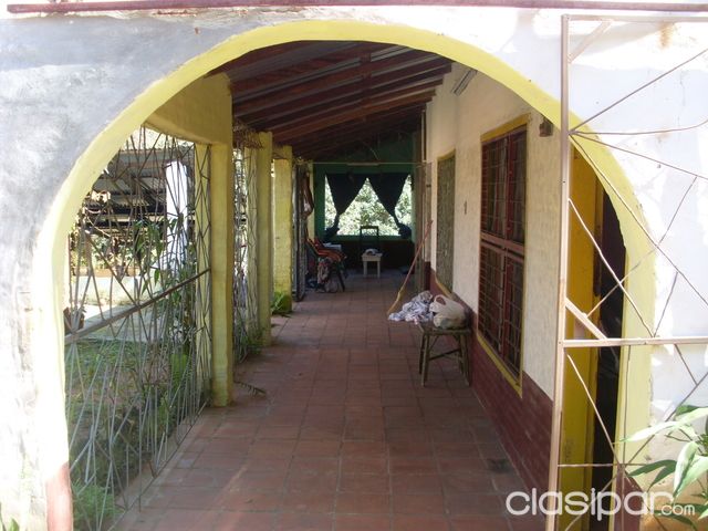 vendo hermosa casa quinta, con arroyo en ytu — foto 2