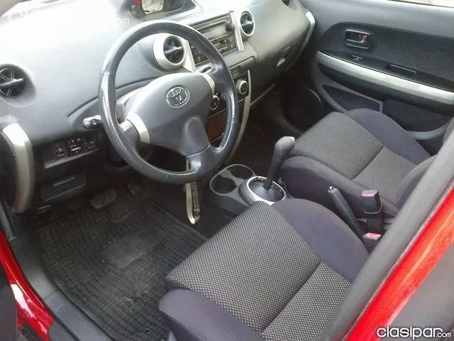 Toyota Ist 2003 - foto 2
