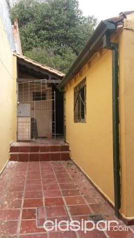 ALQUILO CASA C SALON - PALACIO DE JUSTICIA — foto 2