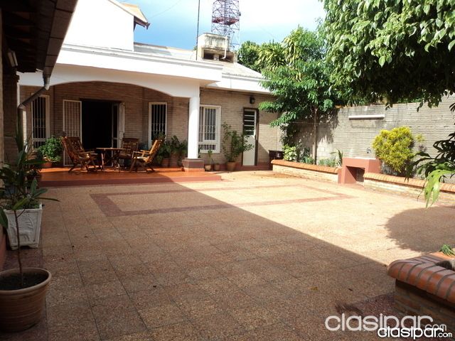 CDE ALQUILO HERMOSA CASA CASI NUEVA,EXCELENTE UBICACIÓN DETRÁS DEL SANATORIO INTERNACIONAL, — foto 3
