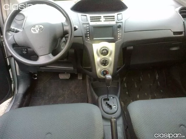 Toyota Vitz 2006 - foto 3