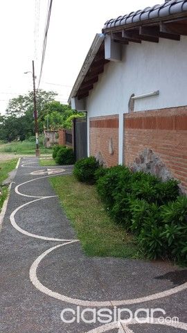 Casa en Lambare Zona del Colegio Sek - Barrion San Roque — foto 2