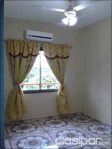 Lujoso Departamento De 3 Ambientes En Lambaré..! — foto 3