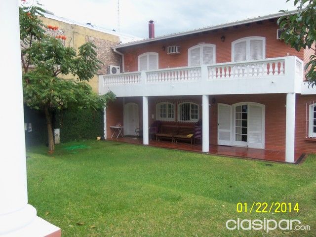 HERMOSA RESIDENCIA EN BARRIO JARA!!! — foto 2