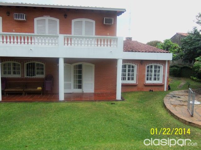 HERMOSA RESIDENCIA EN BARRIO JARA!!! — foto 3