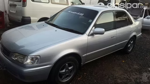 Toyota Corolla 2000 - foto 2