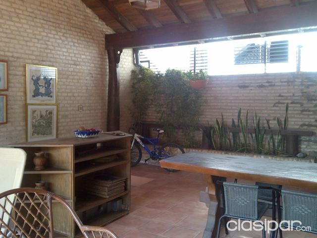 Lujosa Residencia con 4 habitaciones en Suite - Zona Ycua Sati - Sta Teresa — foto 3
