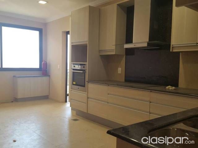 PENT HOUSE A ESTRENAR DE 4 SUITES EN BARRIO LAS MERCEDES — foto 3