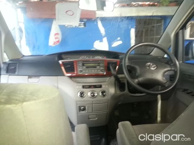 Toyota Noah 2003 — foto 7