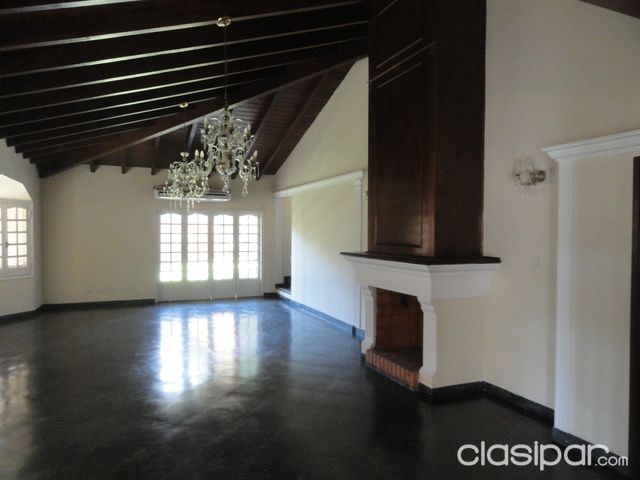 Dueño vende Residencia en esquina Barrio Trinidad (Mira Flores) — foto 2