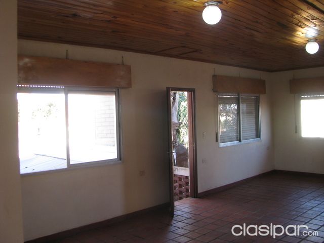 ALQUILO DEPARTAMENTO MICROCENTRO ENCARNACION — foto 2