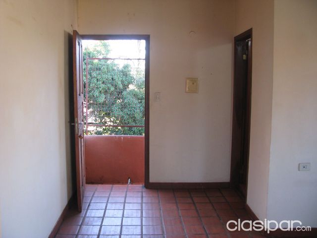 ALQUILO DEPARTAMENTO MICROCENTRO ENCARNACION — foto 3