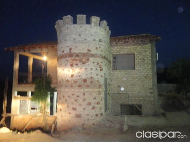 ALQUILO CASA EN ESTANZUELA AREGUA — foto 3
