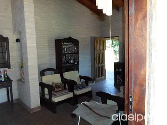 VENDO CASA CON PISCINA EN AREGUA!!! — foto 3