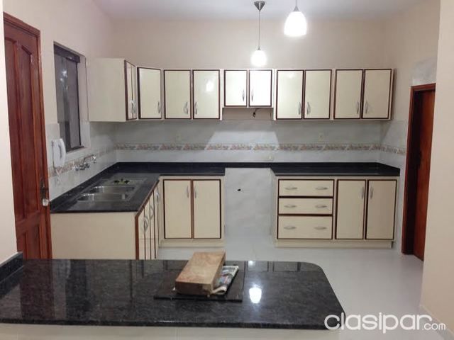 Vendo Duplex en Barrio Villamorra, excelente ubicación.. — foto 3