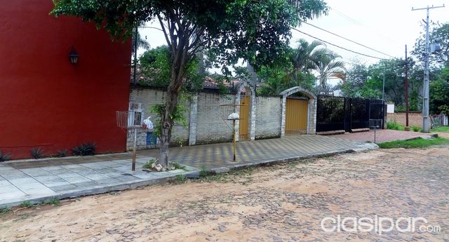 SUBASTAS.PY | SUBASTA JUDICIAL | REMATE PÚBLICO DE UNA CASA | con 480 m2 de TERRENO | en SAN LUIS, SAN LORENZO, CENTRAL — foto 2