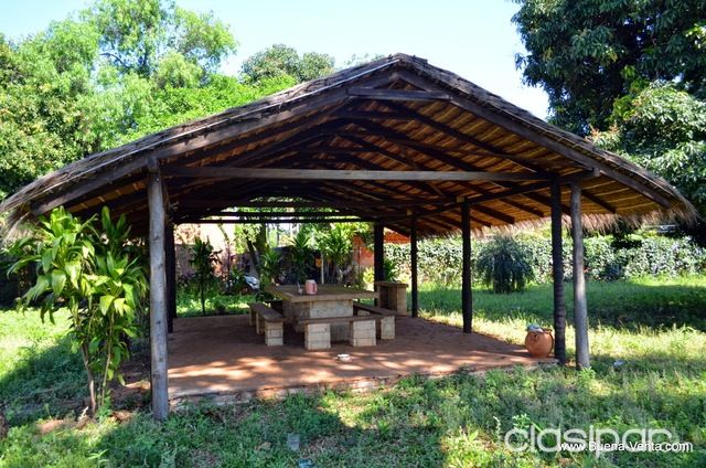 Casa quinta de 10.000 metros cuadrados en Limpio (incluye TODO lo que esta dentro). — foto 3