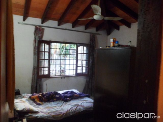 VENDO CASA EN BARRIO SAN MIGUEL DE SAN LORENZO A TAN SOLO 450.000.000GS — foto 3