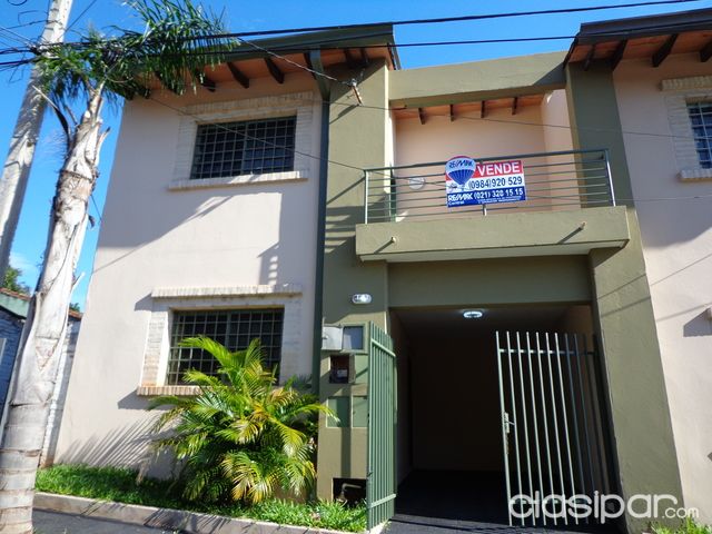 HERMOSO DÚPLEX EN LAMBARÉ! — foto 2