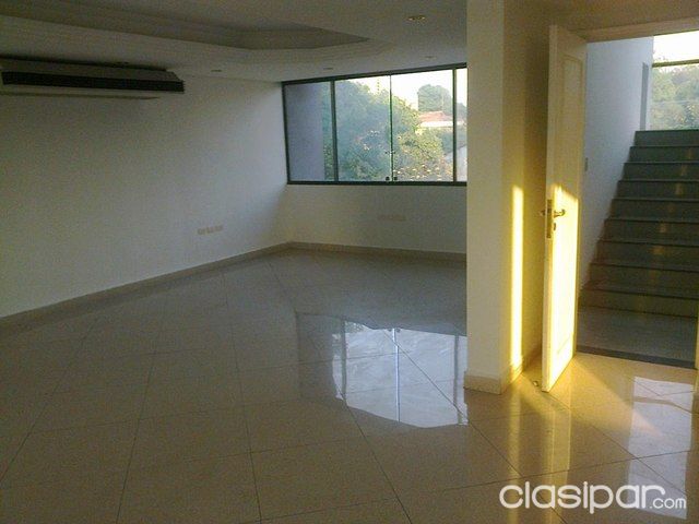 VENDO EDIFICIO PARA OFICINAS Y DEPARTAMENTOS — foto 2