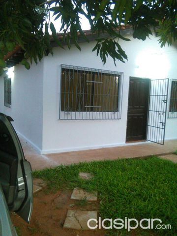 Vendo Hermosa casa en capiata Ruta 1 Km 18 12. Barrio Virgen de Fatima a 2cuadras de la calle San Pedro que divide San lorenzo — foto 2