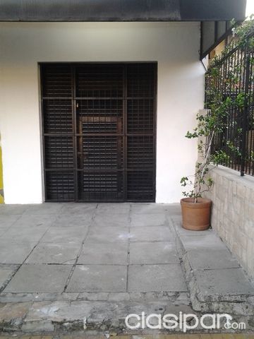 SALON COMERCIAL SAN VICENTE — foto 2