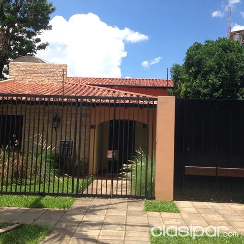 VENDO HERMOSA CASA ZONA CARACOL CLUB — foto 2