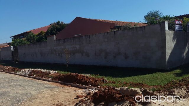 Vendo Casa en esquina, zona conmebol!!! — foto 2