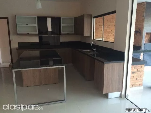 BARRIO MBURUCUYA RESIDENCIA A ESTRENAR — foto 2