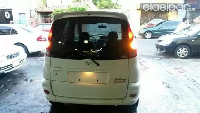 Toyota Funcargo Año 2001 — foto 5