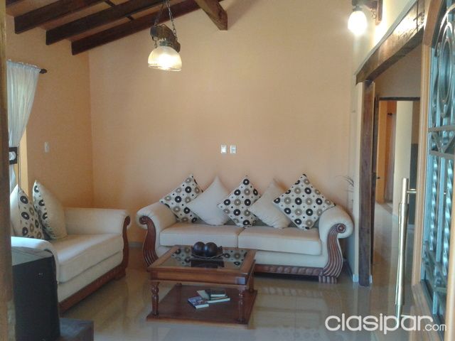 ALQUILO 2 CASAS EN EL CENTRO DE LIMPIO A 3 CUADRAS DE LA IGLESIA PRINCIPAL — foto 2