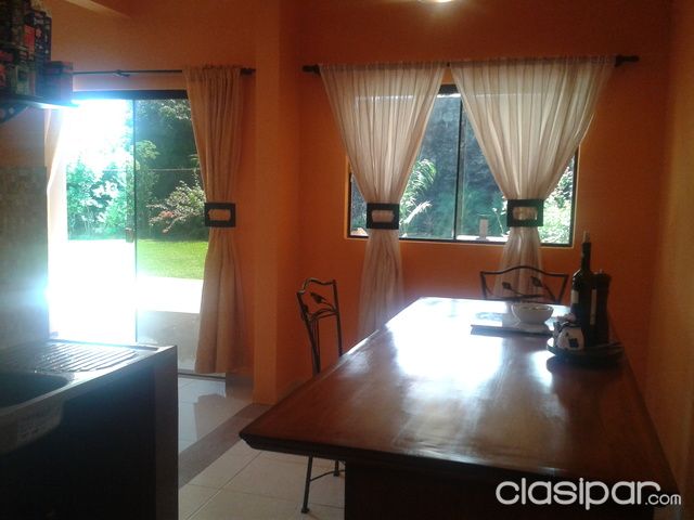 ALQUILO 2 CASAS EN EL CENTRO DE LIMPIO A 3 CUADRAS DE LA IGLESIA PRINCIPAL — foto 3
