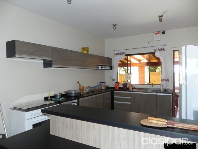 VENDO HERMOSA CASA. — foto 2