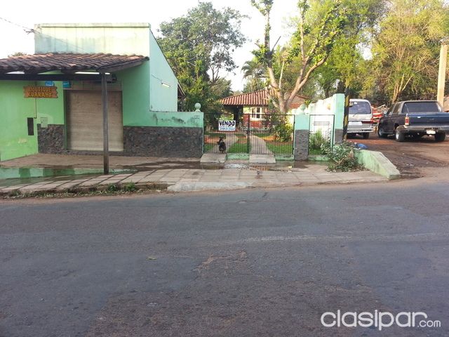 HERMOSA CASA EN EL CENTRO DE CAACUPÉ — foto 2