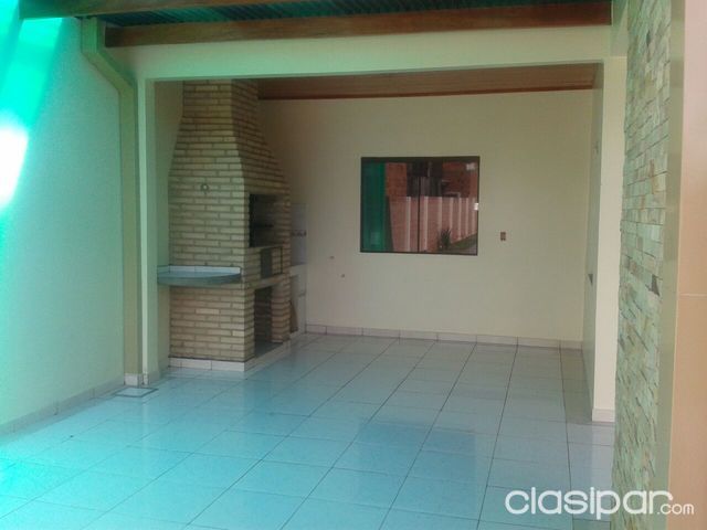 VENDO CASA A ESTRENAR, C.D.E. KM. 5 3 CUADRAS DE LA RUTA — foto 2