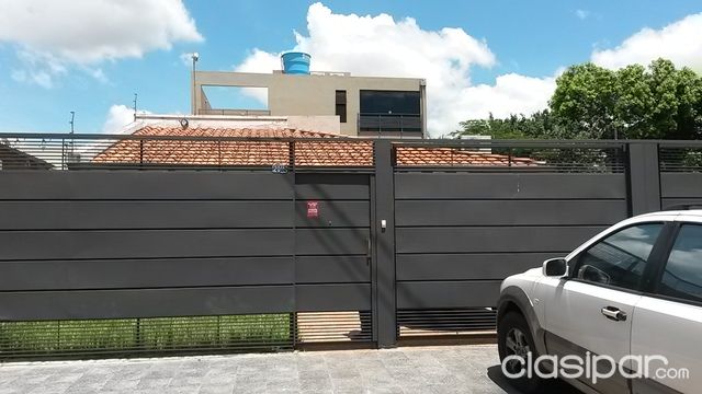 Inmueble con edificio de tres pisos para Oficina — foto 3