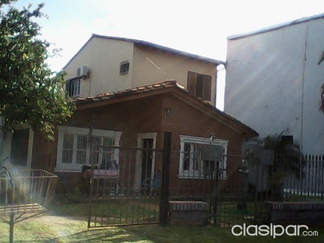 HERMOSA CASA EN 4TO BARRIO LUQUE¡¡¡¡¡ — foto 3