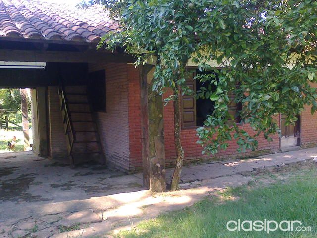 Casa en Itacurubí de la Cordillera a metros del Yhaguy — foto 3