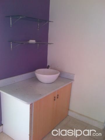 Doy en Alquiler hermoso Salón en Zona Comercial de Asuncion — foto 3