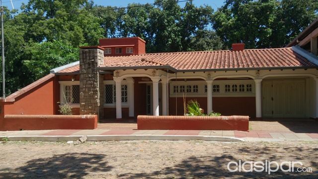 ALQUILO RESIDENCIA CON GALPON DEPOSITO ZONA BOURBON — foto 2