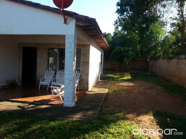 vendo casa en ypane — foto 2