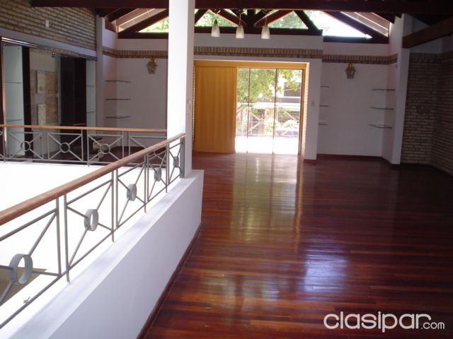 ALQUILO AMPLIA Y CONFORTABLE RESIDENCIA — foto 3