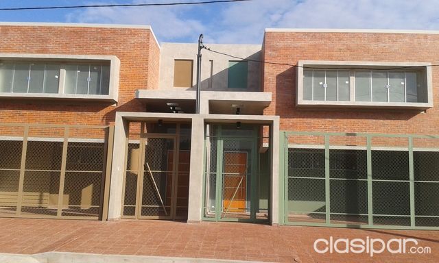 VENDO DUPLEX A ESTRENAR EN ZONA HOTEL BOURBON - CONFEDERACION — foto 2
